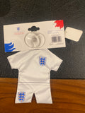 England Hangable Mini kit