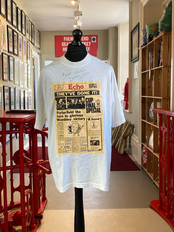 Sunderland 1973 Newspaper Shirt Signed by Bobby Kerr *XL*