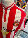 Signed by Kevin Phillips 1999/00 Home shirt- Medium