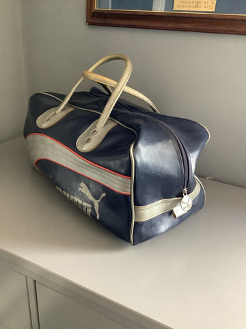 Retro puma sports bag Clearance