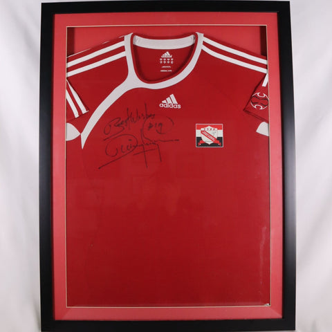 #20 Framed Dwight Yorke shirt 2006-2007 Trinidad and Tobago *SIGNED*
