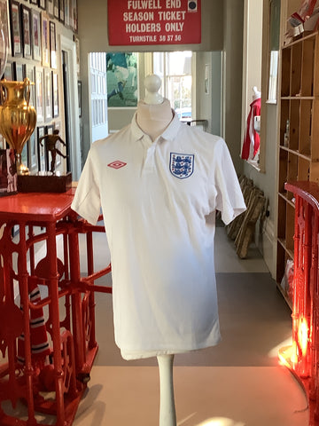 England Home White Shirt Sleeve size 40 2009